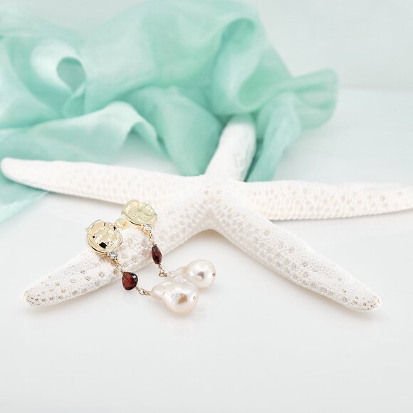 Baroque Pearl & Garnet Earrings, 14K Gold Filled CZ Hammered Studs - Picture 4 of 9